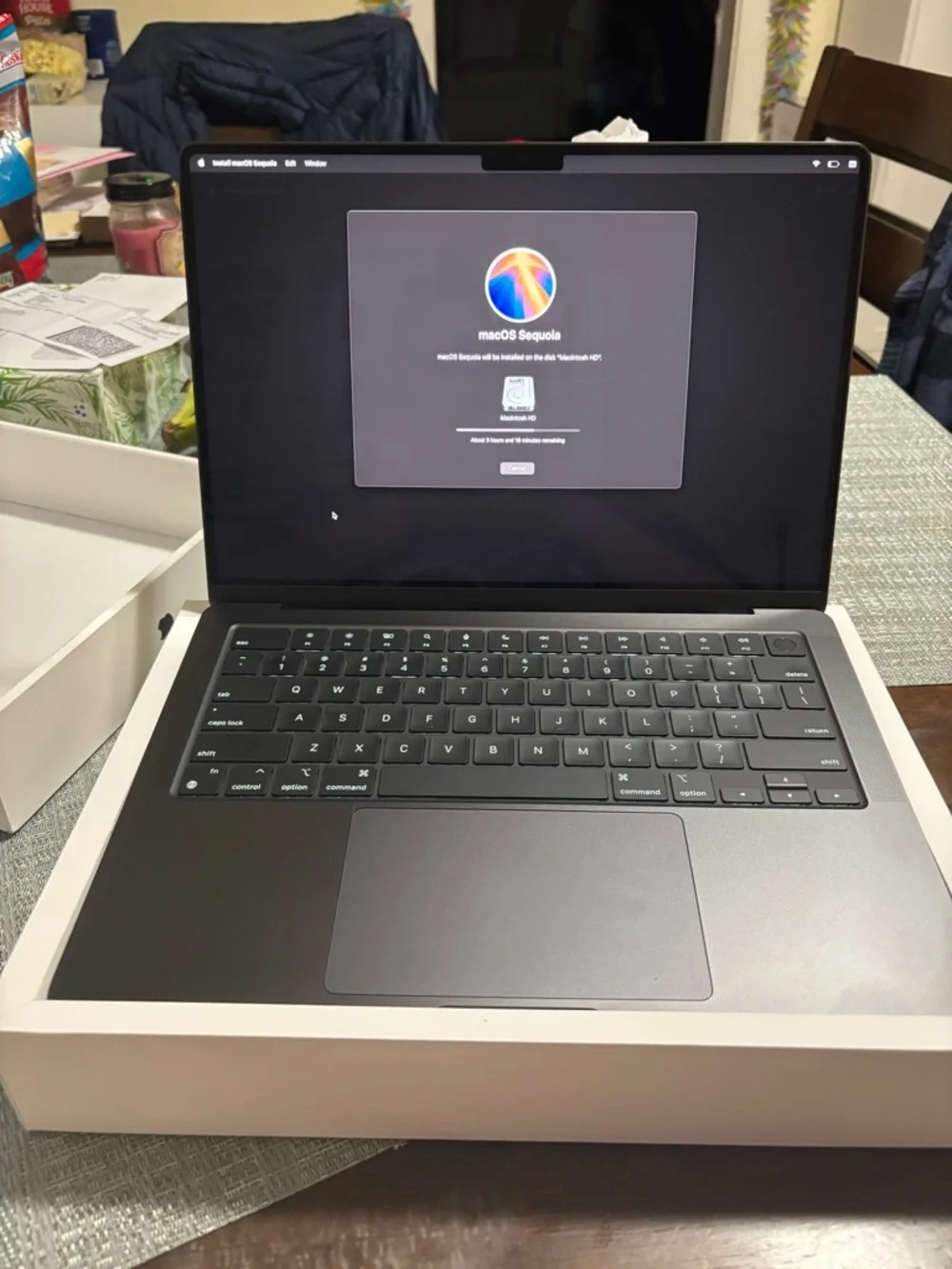 Apple MacBook Pro in Space Gray - Retail Box